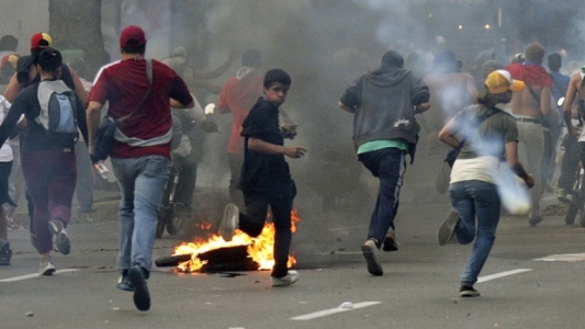 hi-venezuela-protest-852-rt